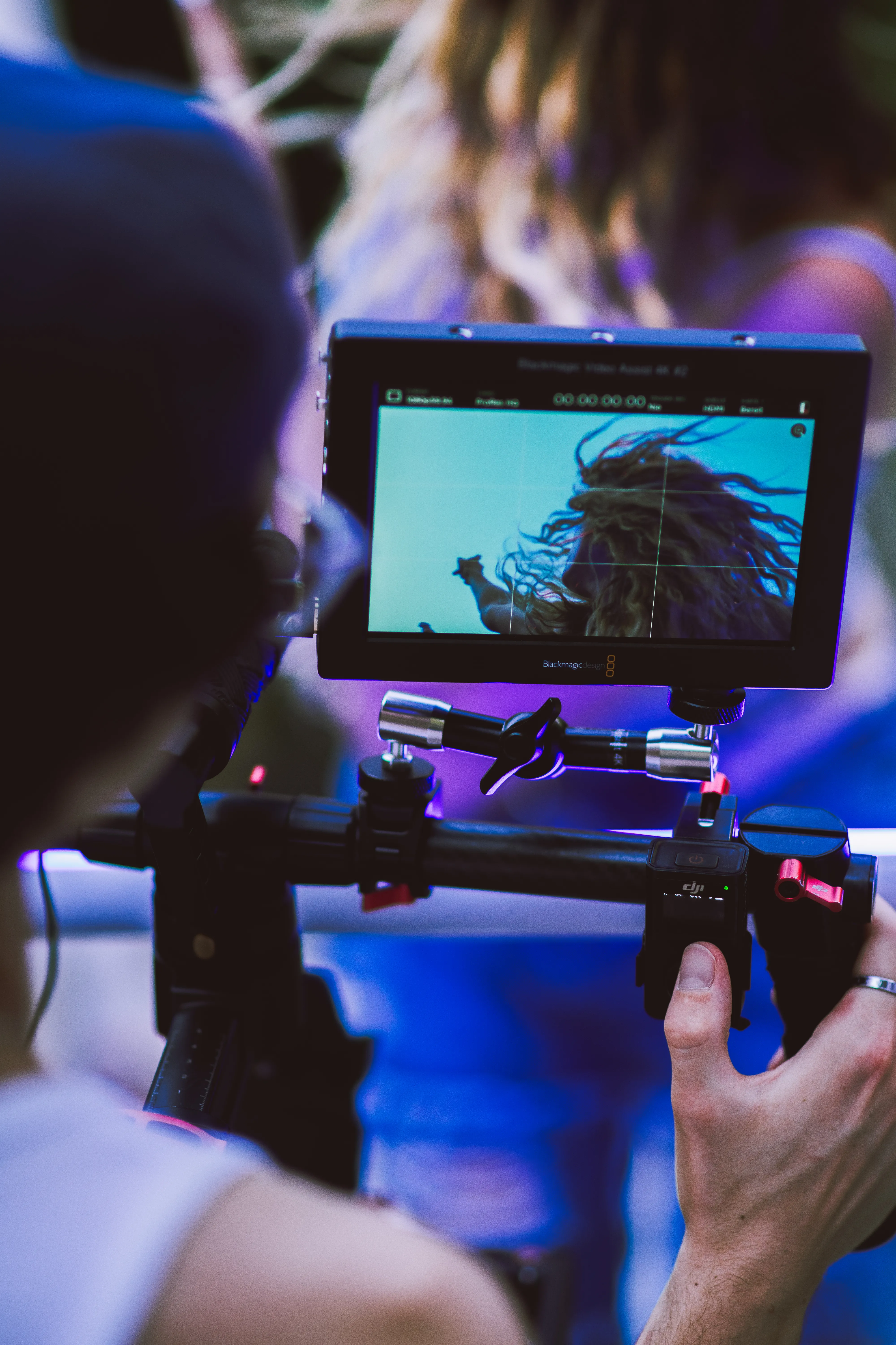 Still from "Was du brauchst" music video